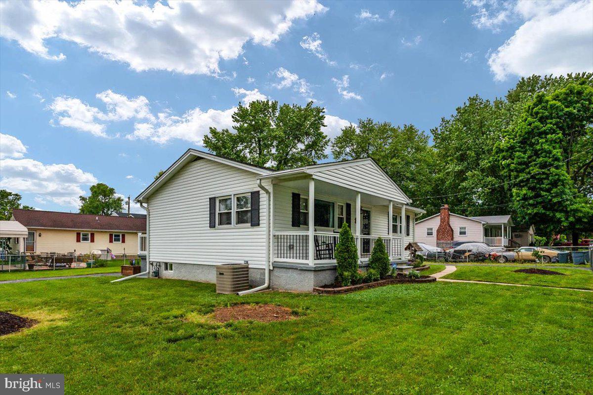 301 Potomac Avenue Rosedale, MD 21237 - Photo 4 of 34 Gallery Image 4