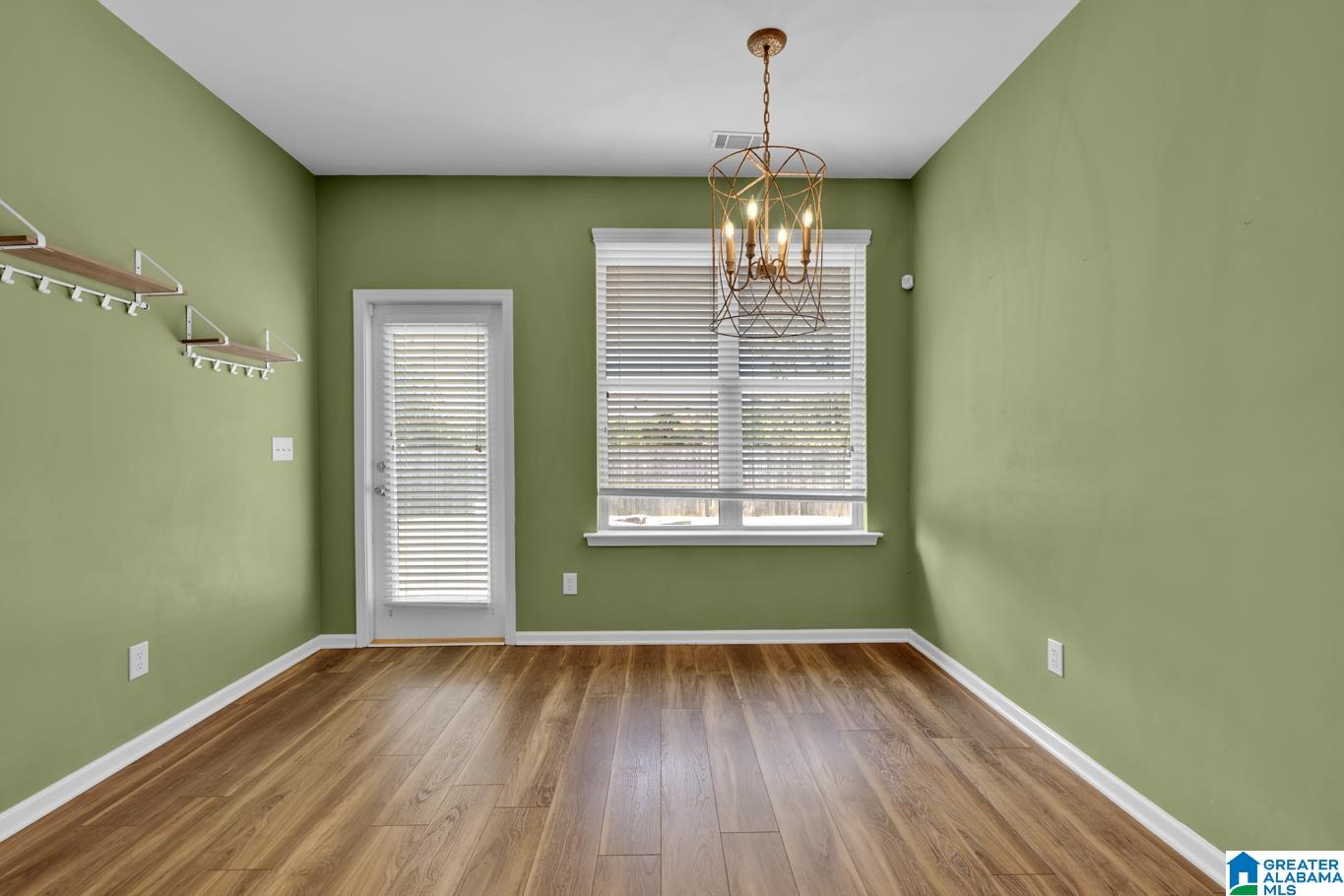 2082 Timberline Drive Calera, AL 35040 - Photo 10 of 36