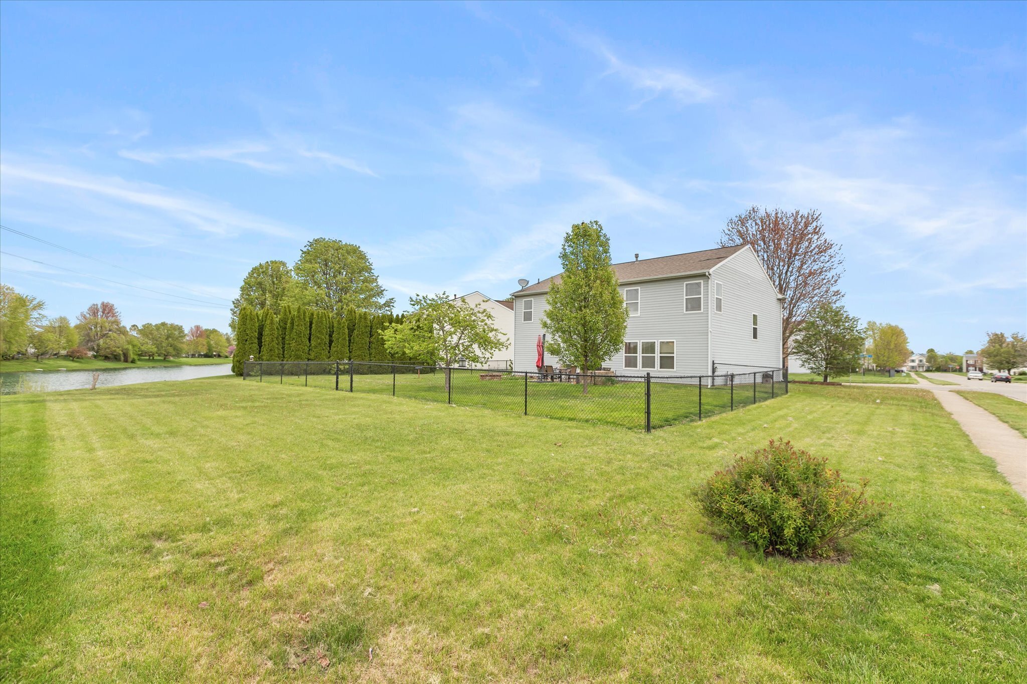 6546 Hunters Ridge North Zionsville, IN 46077 - Photo 3 of 28 Gallery Image 3