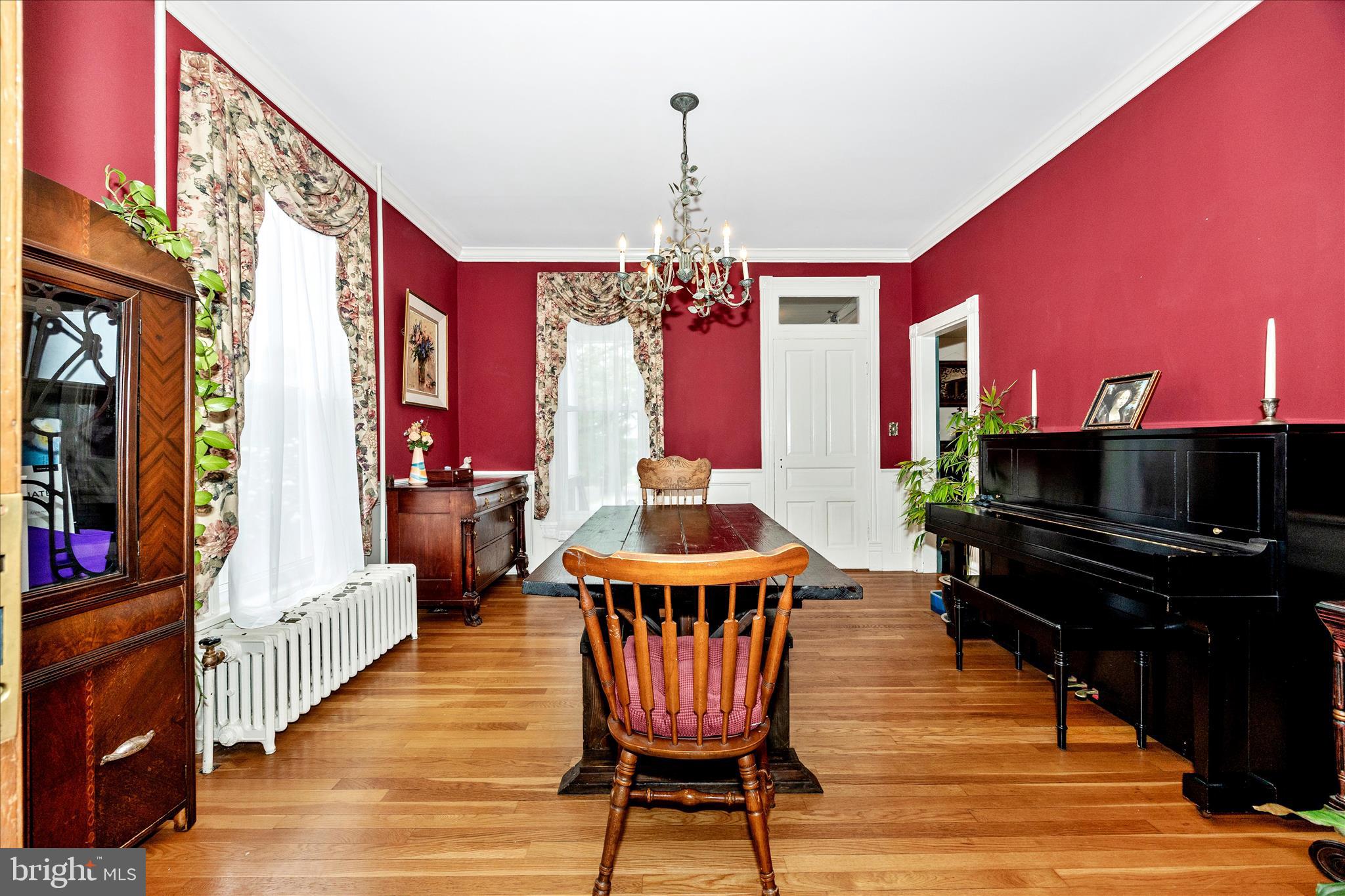 124 East Main Street Middletown, MD 21769 - Photo 14 of 58 Dining Room