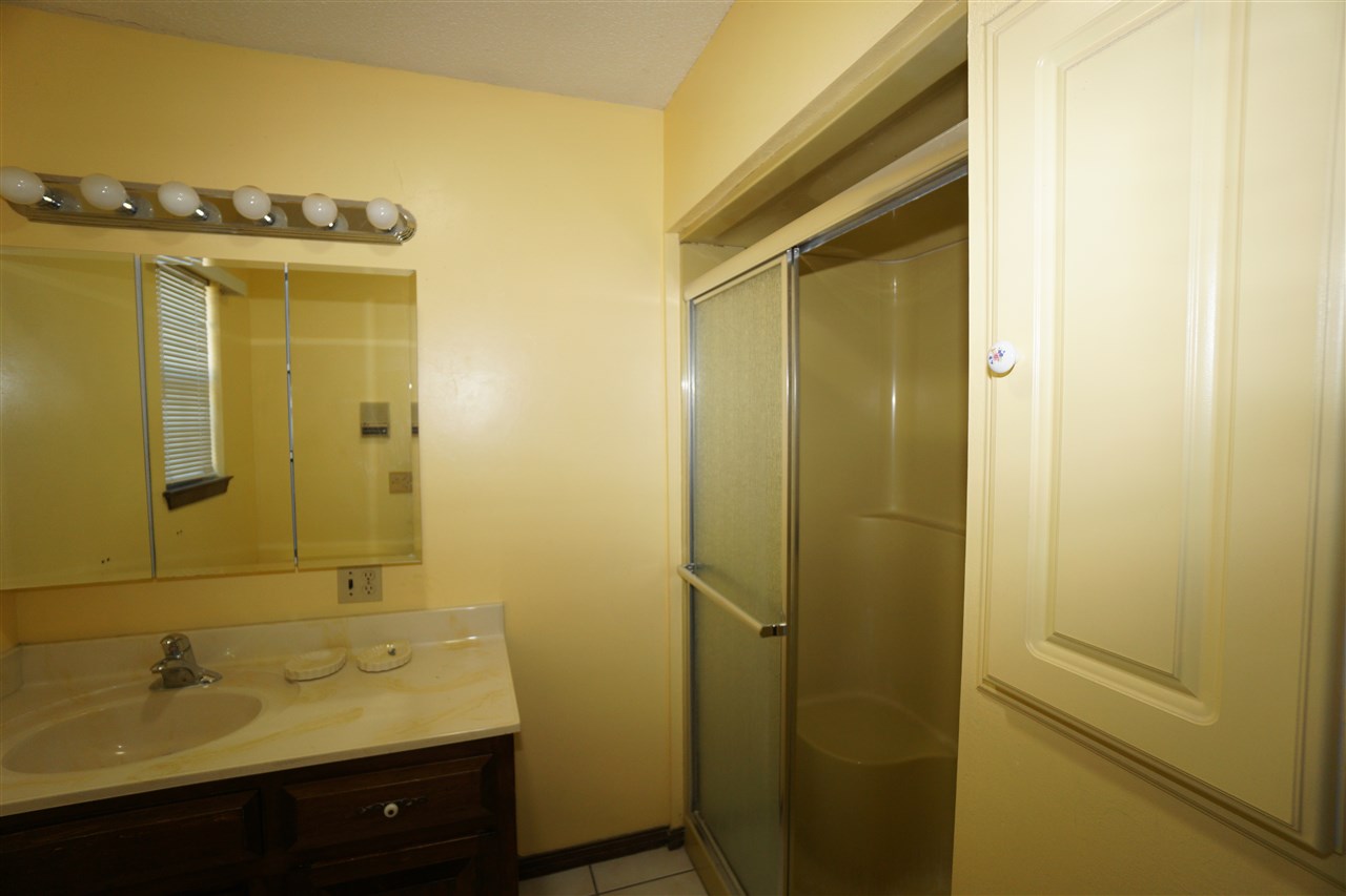 31079 Highway 90 Seminole, AL 36574 - Photo 27 of 33 Master Bath