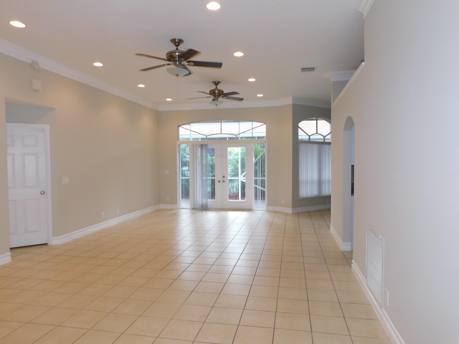 23268 Alora Drive Boca Raton, FL 33433 - Photo 3 of 14 DSCN2488