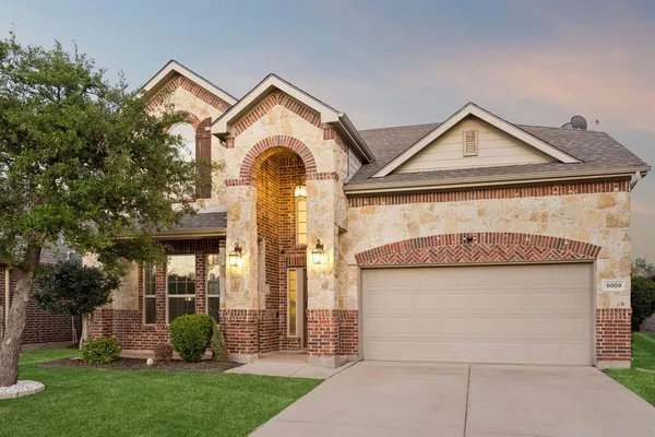 $524,900 | 5009 Bluewater Drive, Frisco, TX 75036