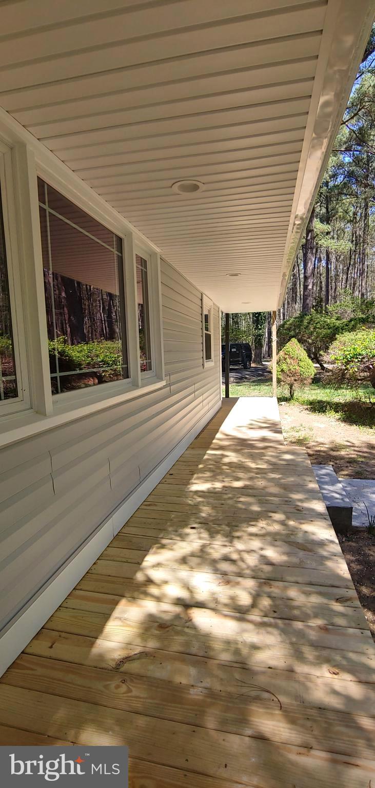 15655 Woodland Point Road Newburg, MD 20664 - Photo 8 of 52 Front covered porch