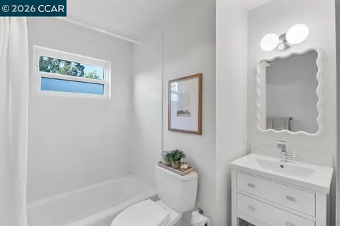 $1,625,000 | 368 Shire Oaks Court, Lafayette, CA 94549