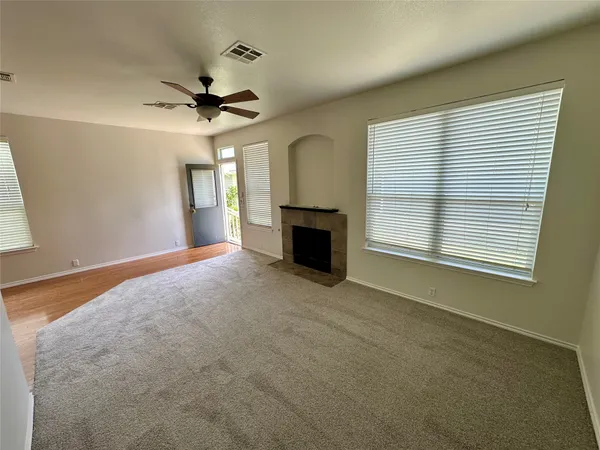 $1,600 | 135 Michaelis Road, Unit B, Kyle, TX 78640