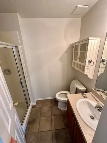 $1,600 | 135 Michaelis Road, Unit B, Kyle, TX 78640