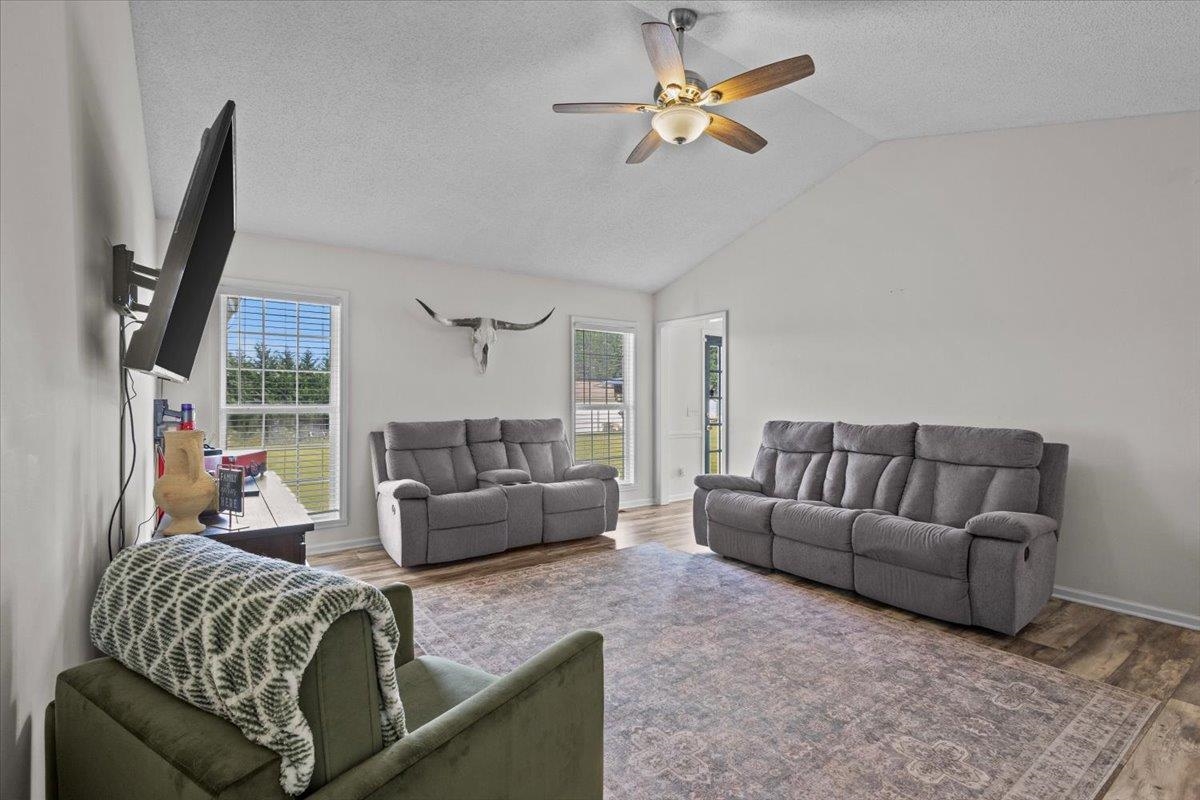 1330 Bishop Road Inman, SC 29349 - Photo 8 of 32