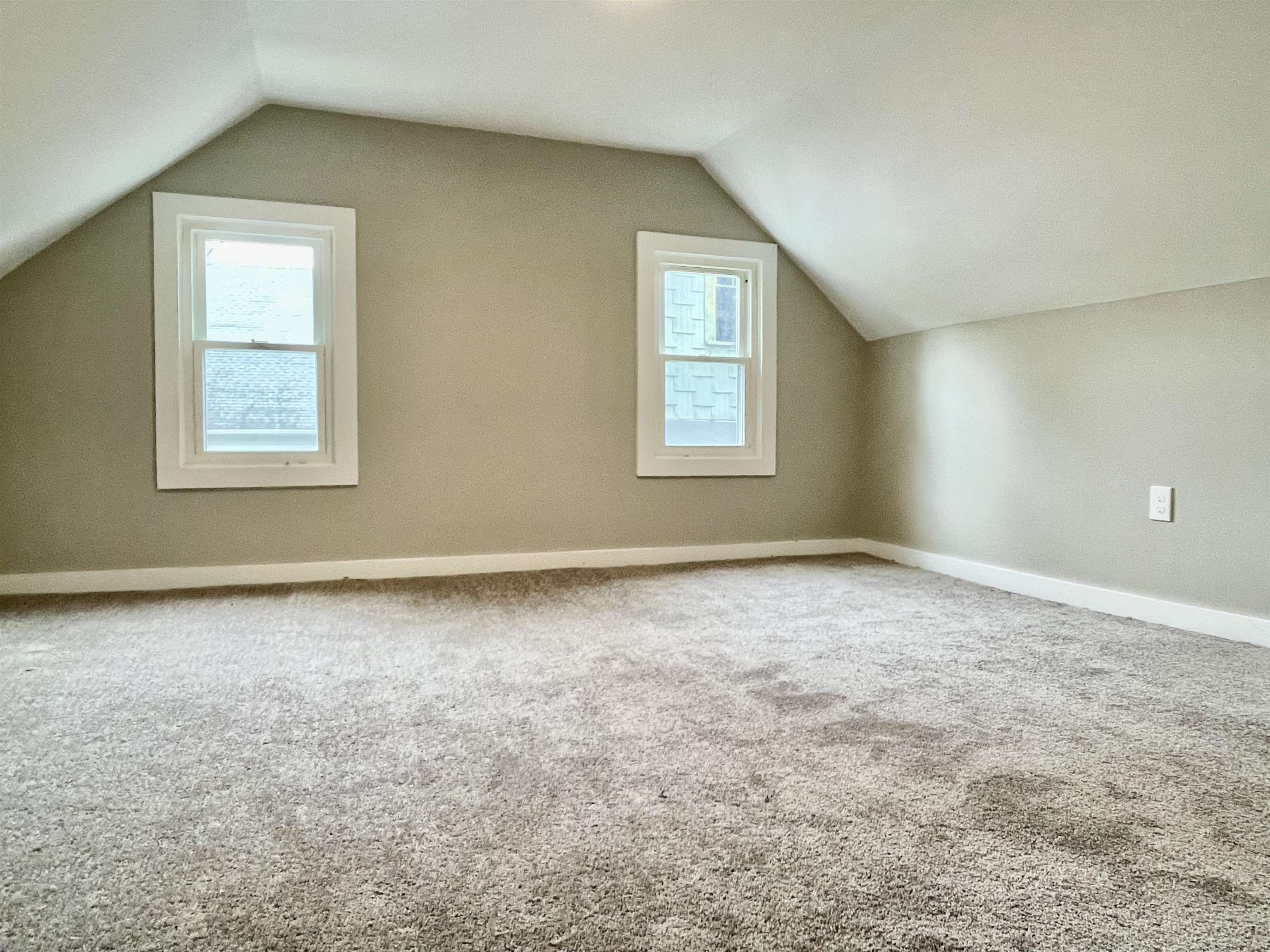 20 Merrimack Street Hooksett, NH 03106 - Photo 19 of 25 Gallery Image 19