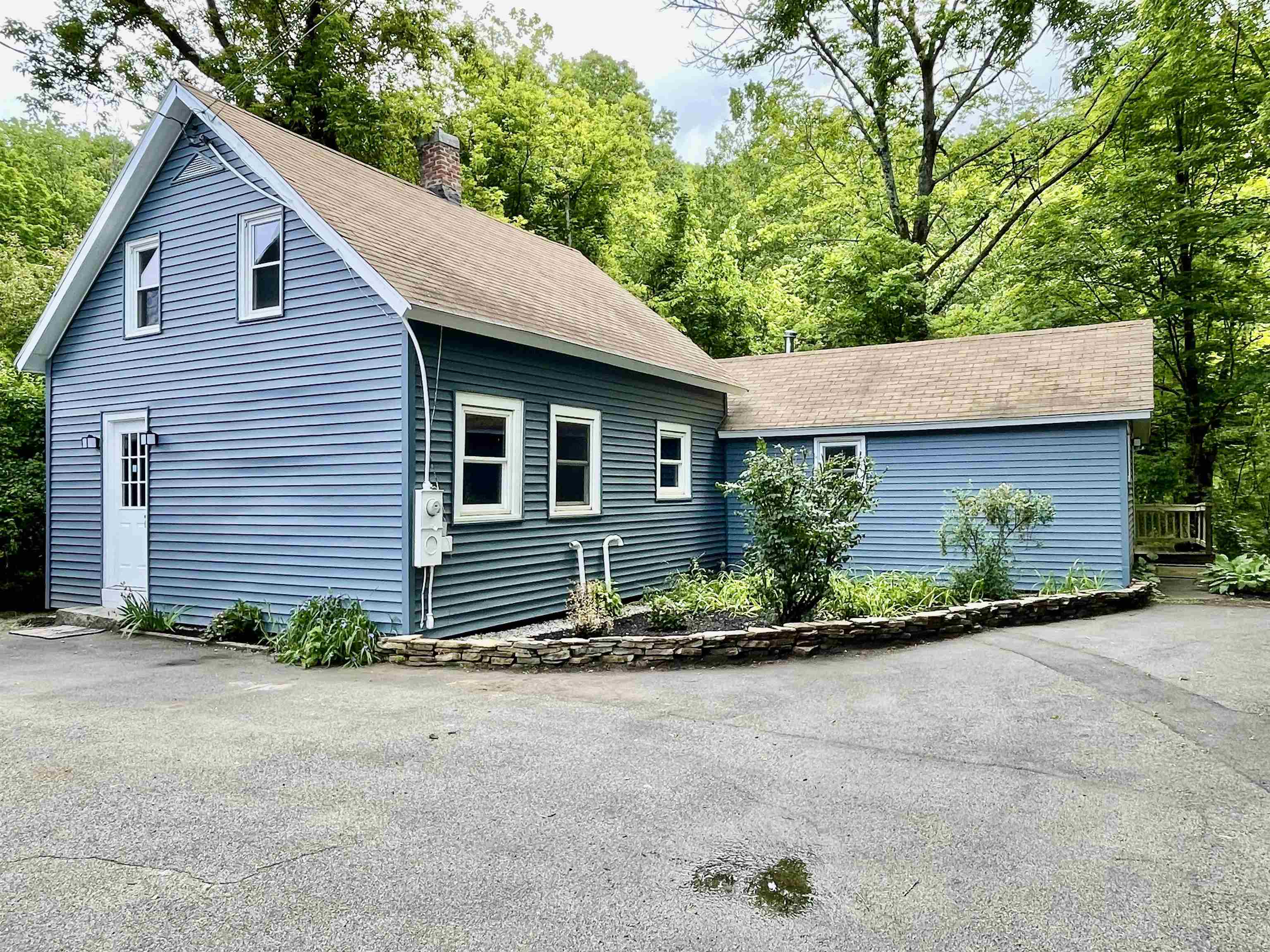 20 Merrimack Street Hooksett, NH 03106 - Photo 23 of 25 Gallery Image 23