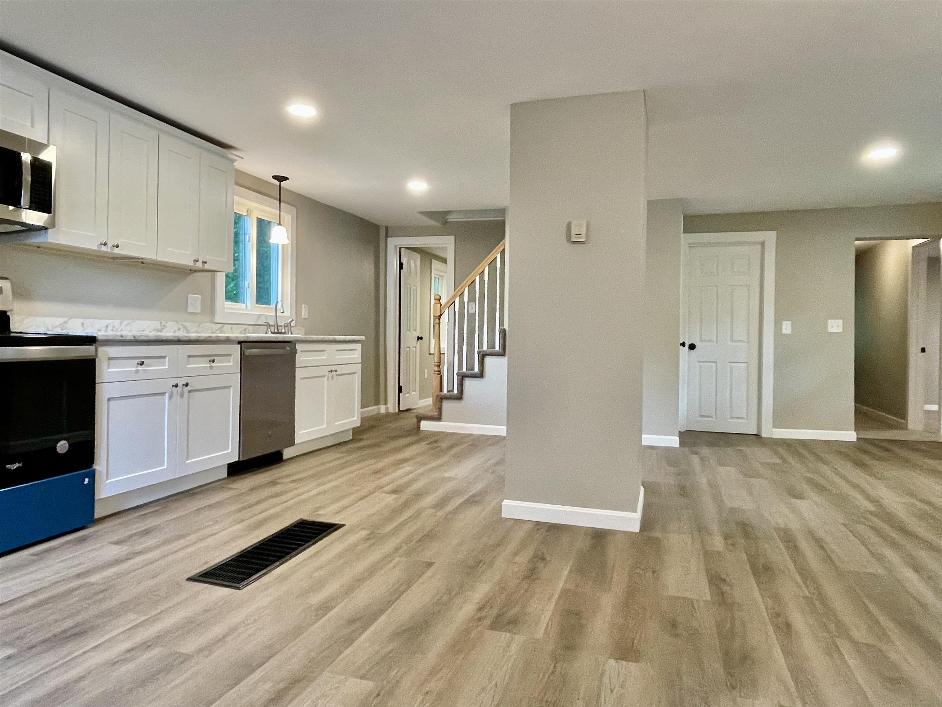 20 Merrimack Street Hooksett, NH 03106 - Photo 7 of 25 Gallery Image 7
