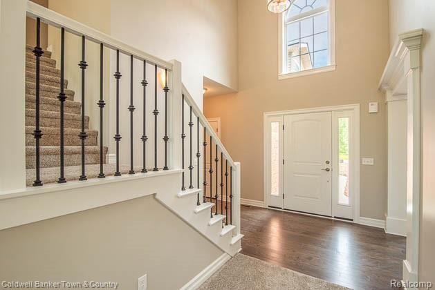 2278 White Hawk Drive Howell, MI 48843 - Photo 10 of 33 Front door to grand entry