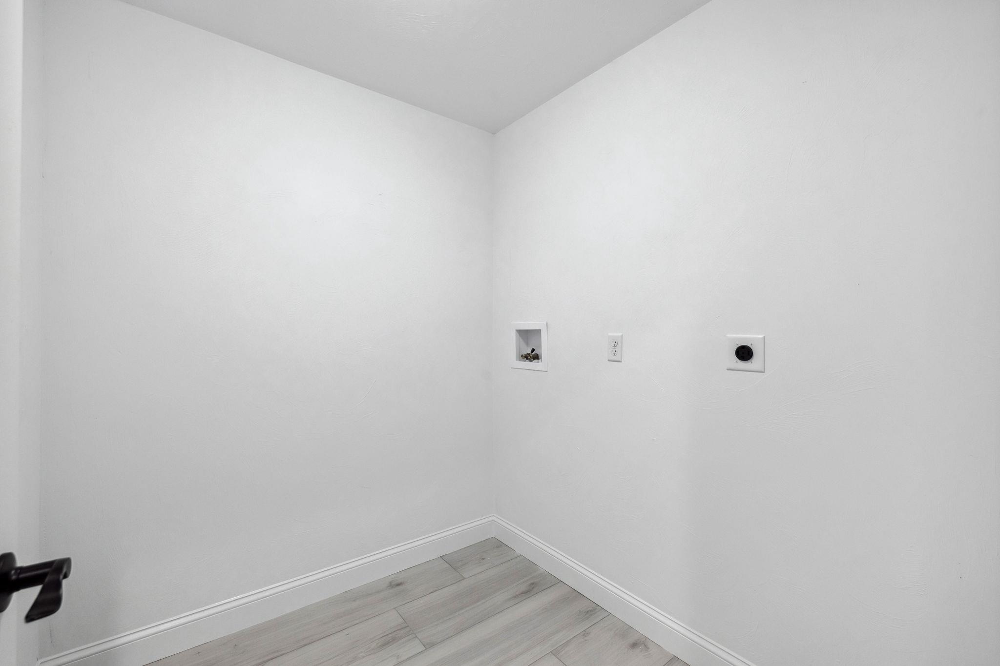 38 Bell Street Nashua, NH 03064 - Photo 22 of 25