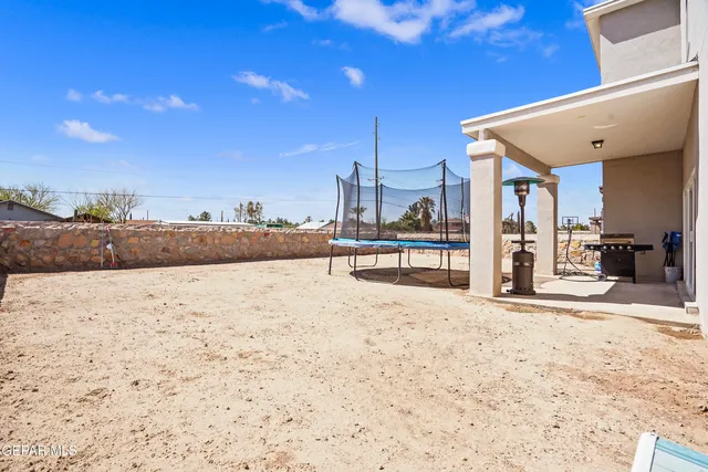 $339,950 | 352 Mercy Tellez, El Paso, TX 79927