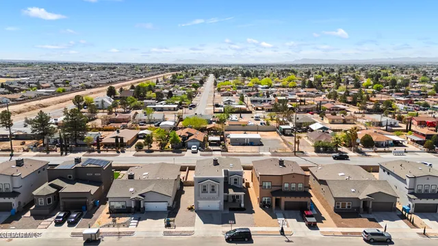 $339,950 | 352 Mercy Tellez, El Paso, TX 79927