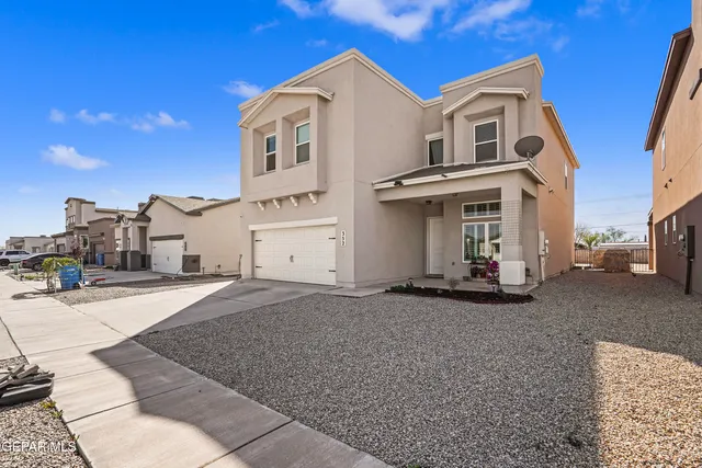 $339,950 | 352 Mercy Tellez, El Paso, TX 79927
