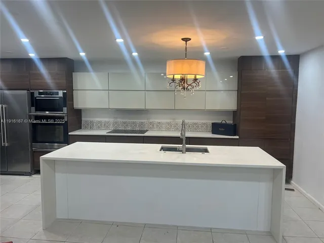 $2,675 | 5063 Heatherhill Lane, Unit 80, Boca Raton, FL 33486