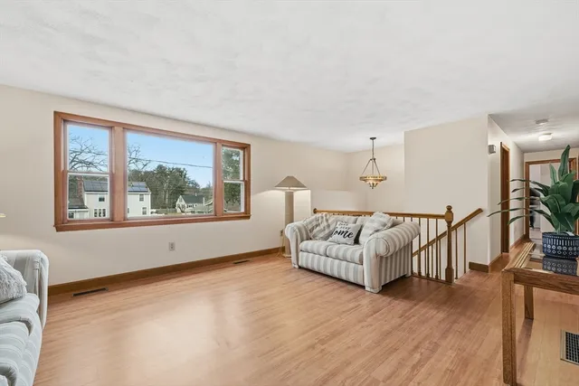 $524,900 | 25 Greenhalge Street, Tewksbury, MA 01876