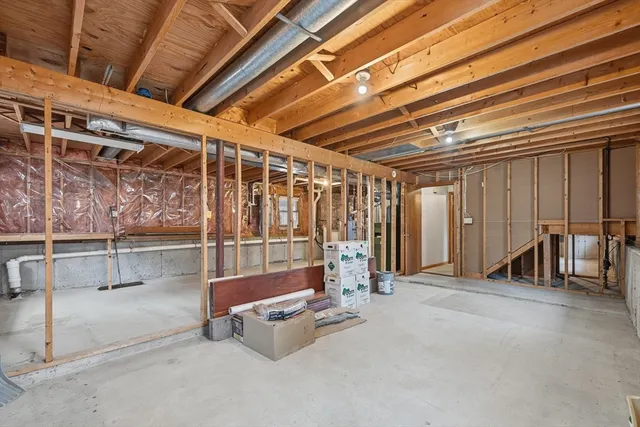 $524,900 | 25 Greenhalge Street, Tewksbury, MA 01876