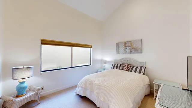 $685,000 | 162 Lost River Drive, Palm Desert, CA 92211