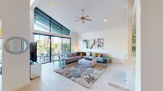 $685,000 | 162 Lost River Drive, Palm Desert, CA 92211
