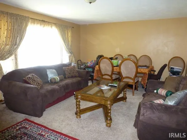 $1,475 | 2117 North Salisbury Street, West Lafayette, IN 47906