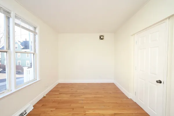 $3,350 | 488 Pleasant Street, Unit 1, Malden, MA 02148