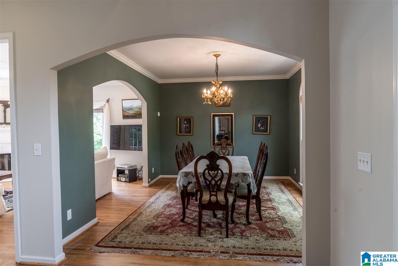 862 Meadow Ridge Lane Birmingham, AL 35242 - Photo 7 of 41