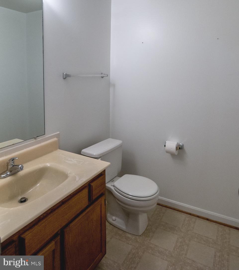 202 Finale Terrace Silver Spring, MD 20901 - Photo 6 of 12 Basement powder room