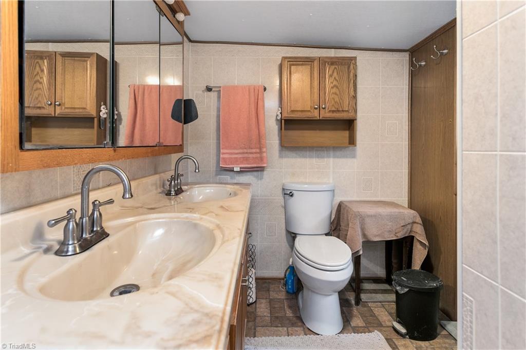 2396 Flat Swamp Road Denton, NC 27239 - Photo 17 of 40 Gallery Image 17