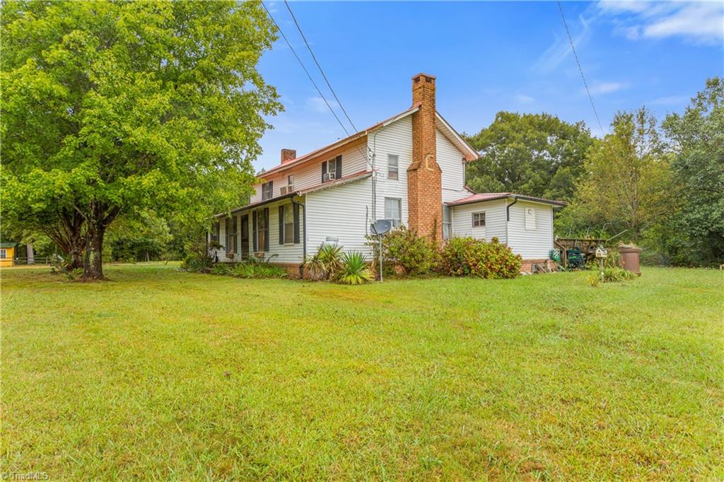 2396 Flat Swamp Road Denton, NC 27239 - Photo 3 of 40 Gallery Image 3