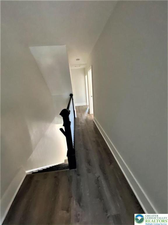 517 Thomas Street Bethlehem, PA 18015 - Photo 18 of 30 a view of entryway