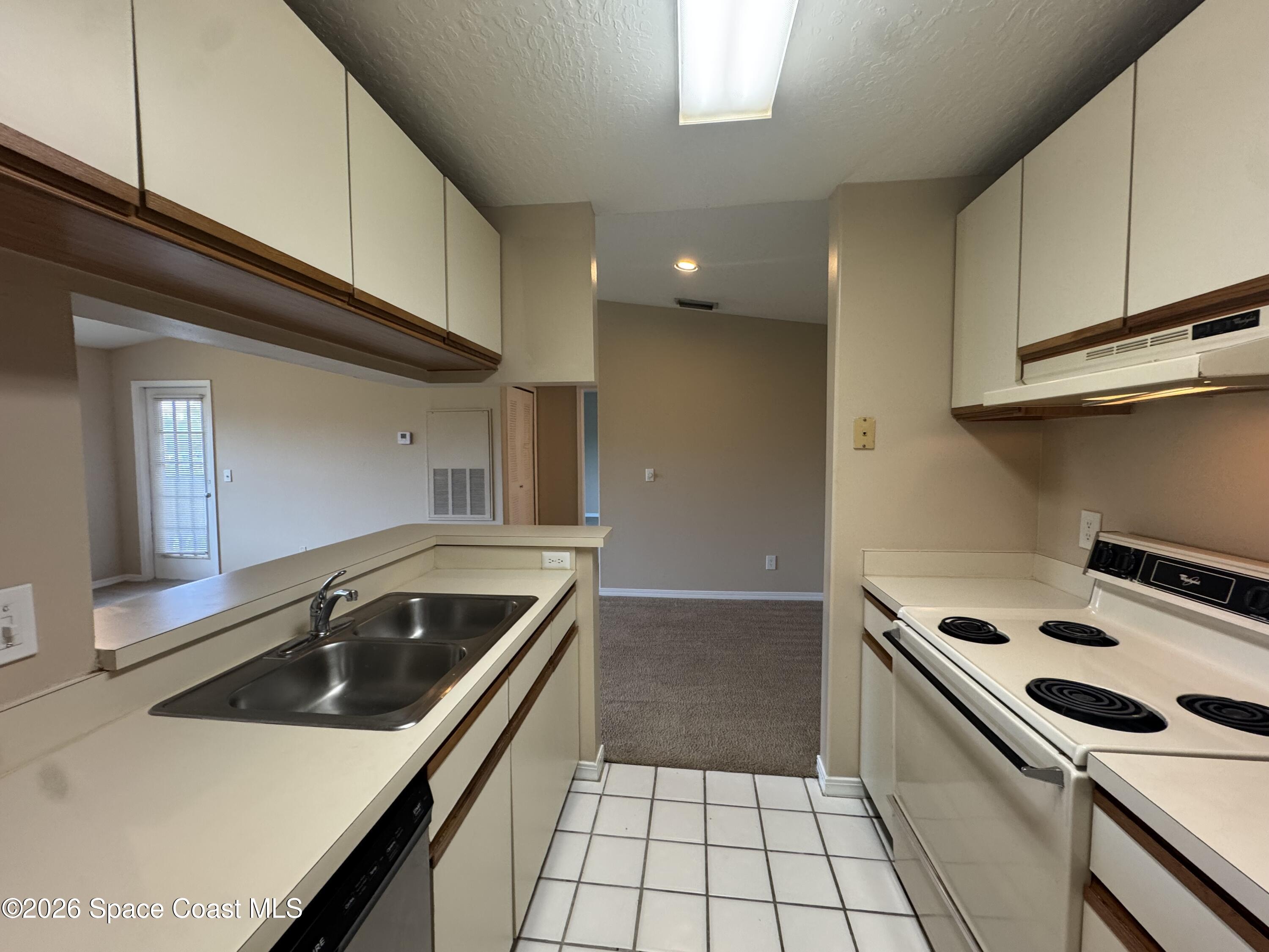 7667 North Wickham Road, Unit 1120 Melbourne, FL 32940 - Photo 12 of 20 IMG_7126