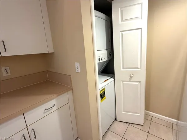 $1,750 | 1865 Florida Club Drive, Unit 6203, Naples, FL 34112