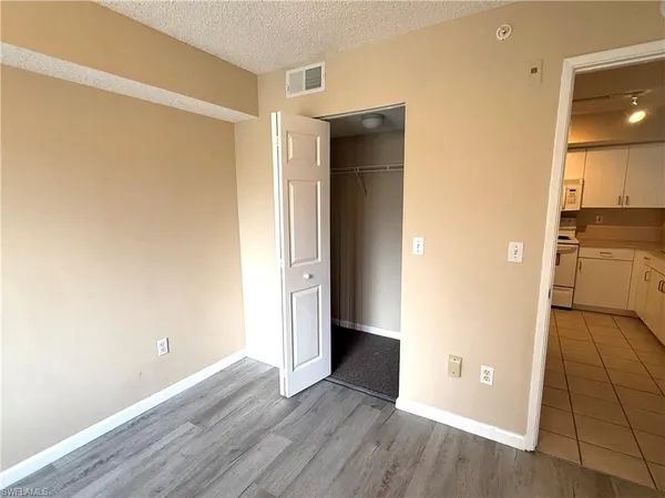 $1,750 | 1865 Florida Club Drive, Unit 6203, Naples, FL 34112