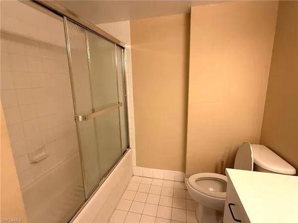 $1,750 | 1865 Florida Club Drive, Unit 6203, Naples, FL 34112