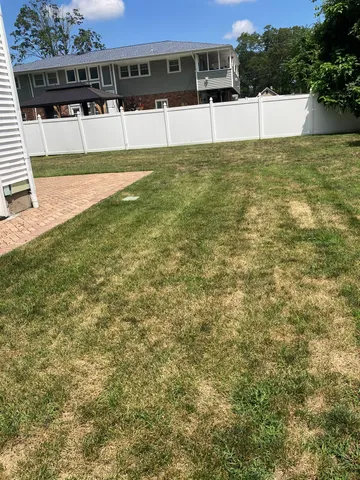 $2,500 | 745 Centerwood Street, West Babylon, NY 11704