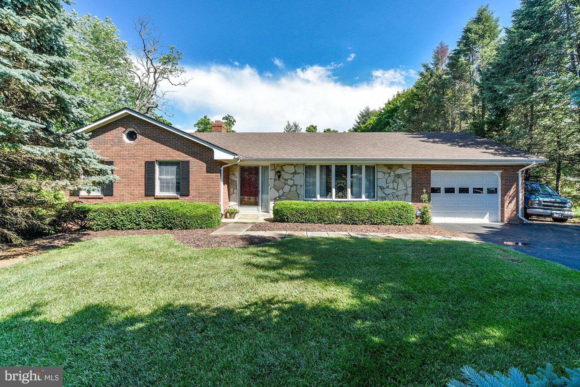 24711 Ridge Road Damascus, MD 20872 - Photo 1 of 30 Exterior (Front)