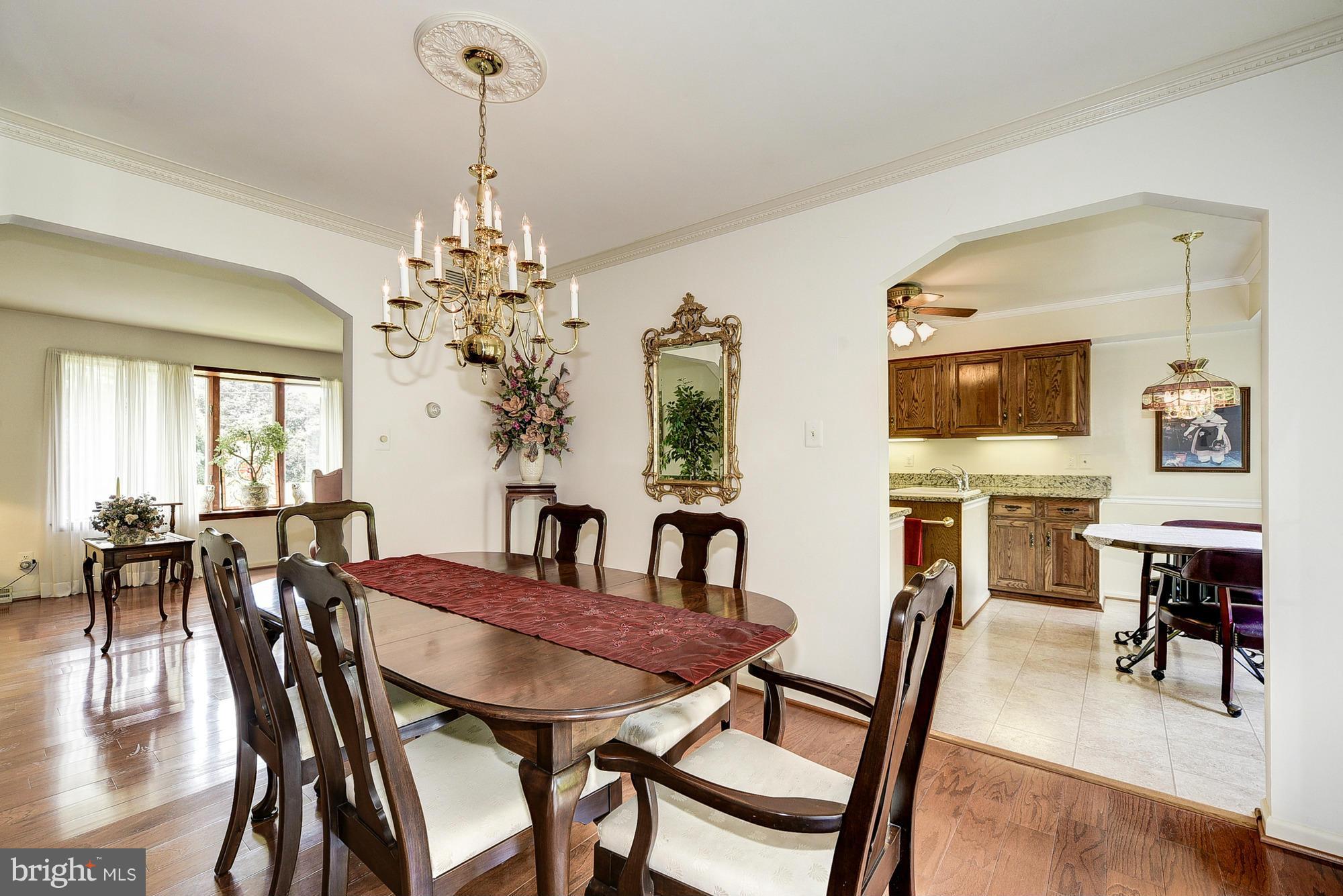 24711 Ridge Road Damascus, MD 20872 - Photo 7 of 30 Dining Room