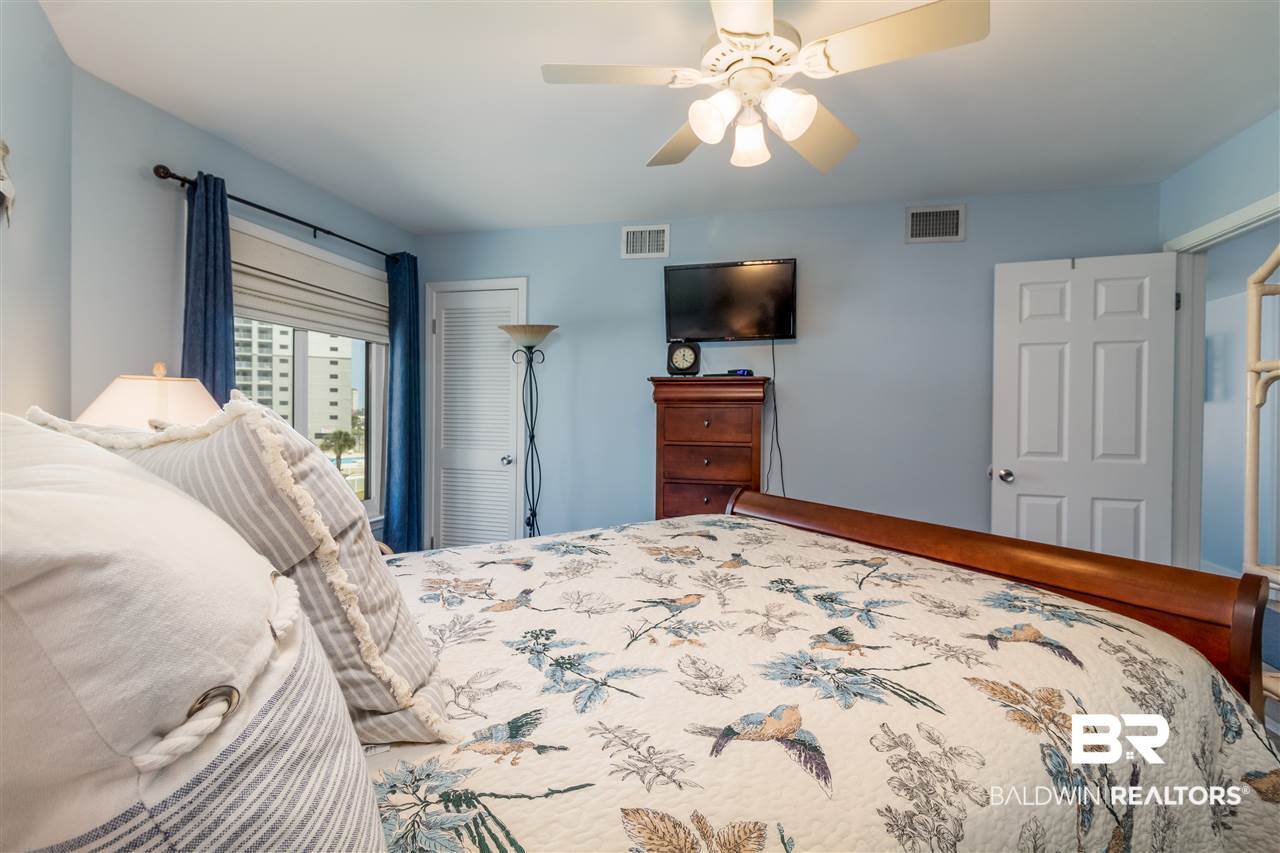 497 Plantation Road, Unit 1331 Gulf Shores, AL 36542 - Photo 18 of 35 Second Bedroom