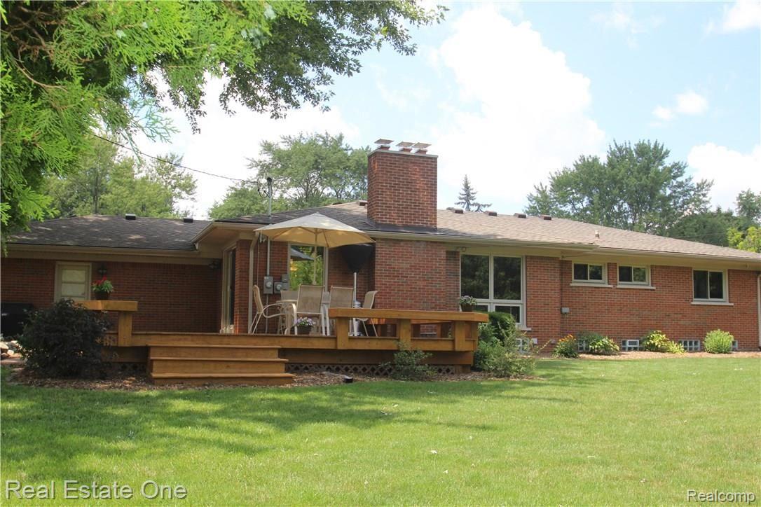 28388 Westerleigh Road Farmington, MI 48334 - Photo 23 of 41 IMG_9270.JPG