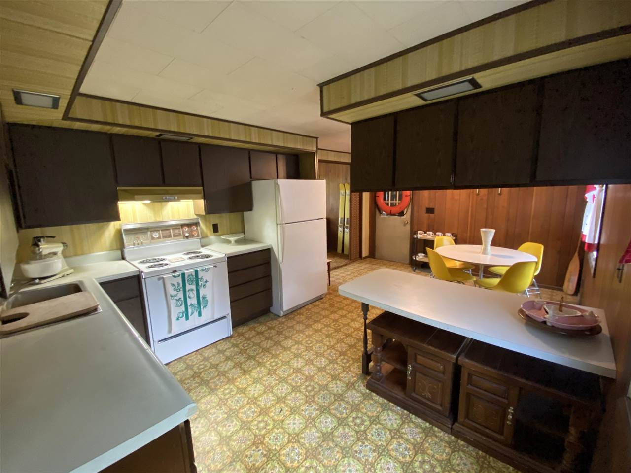 15517 Bluff Road Traverse City, MI 49686 - Photo 28 of 64 1894483-27.JPG