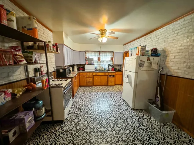 $149,000 | 703 East Larue Street, Streator, IL 61364