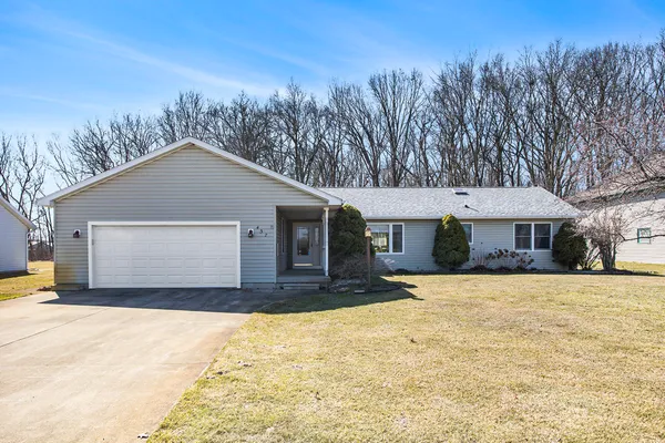 $349,900 | 437 Kenaston Drive, Coldwater, MI 49036