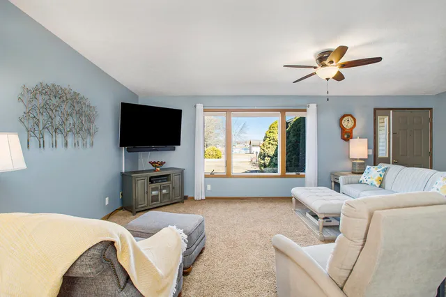 $349,900 | 437 Kenaston Drive, Coldwater, MI 49036