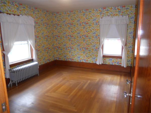365 Middle Street Fall River, MA 02724 - Photo 7 of 13 Gallery Image 7