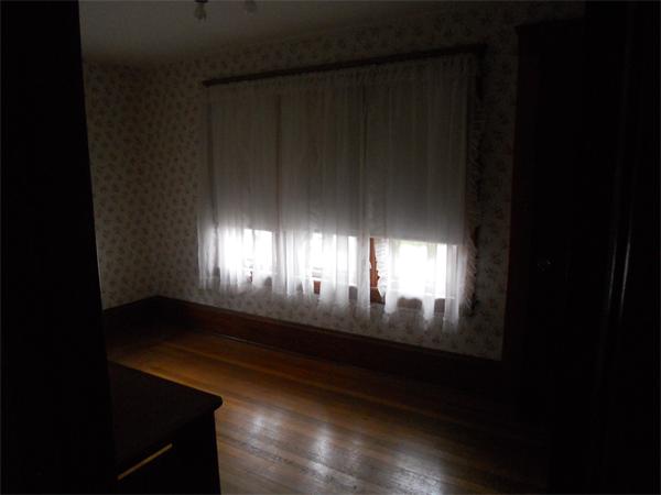 365 Middle Street Fall River, MA 02724 - Photo 8 of 13 Gallery Image 8