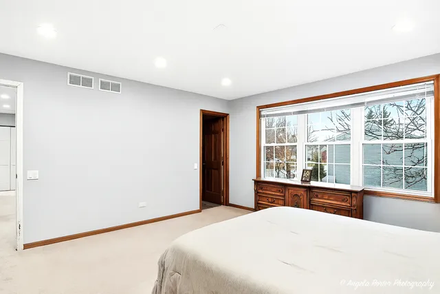 $425,000 | 1670 Yosemite Parkway, Algonquin, IL 60102