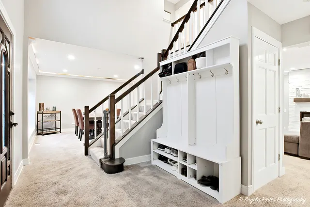 $425,000 | 1670 Yosemite Parkway, Algonquin, IL 60102