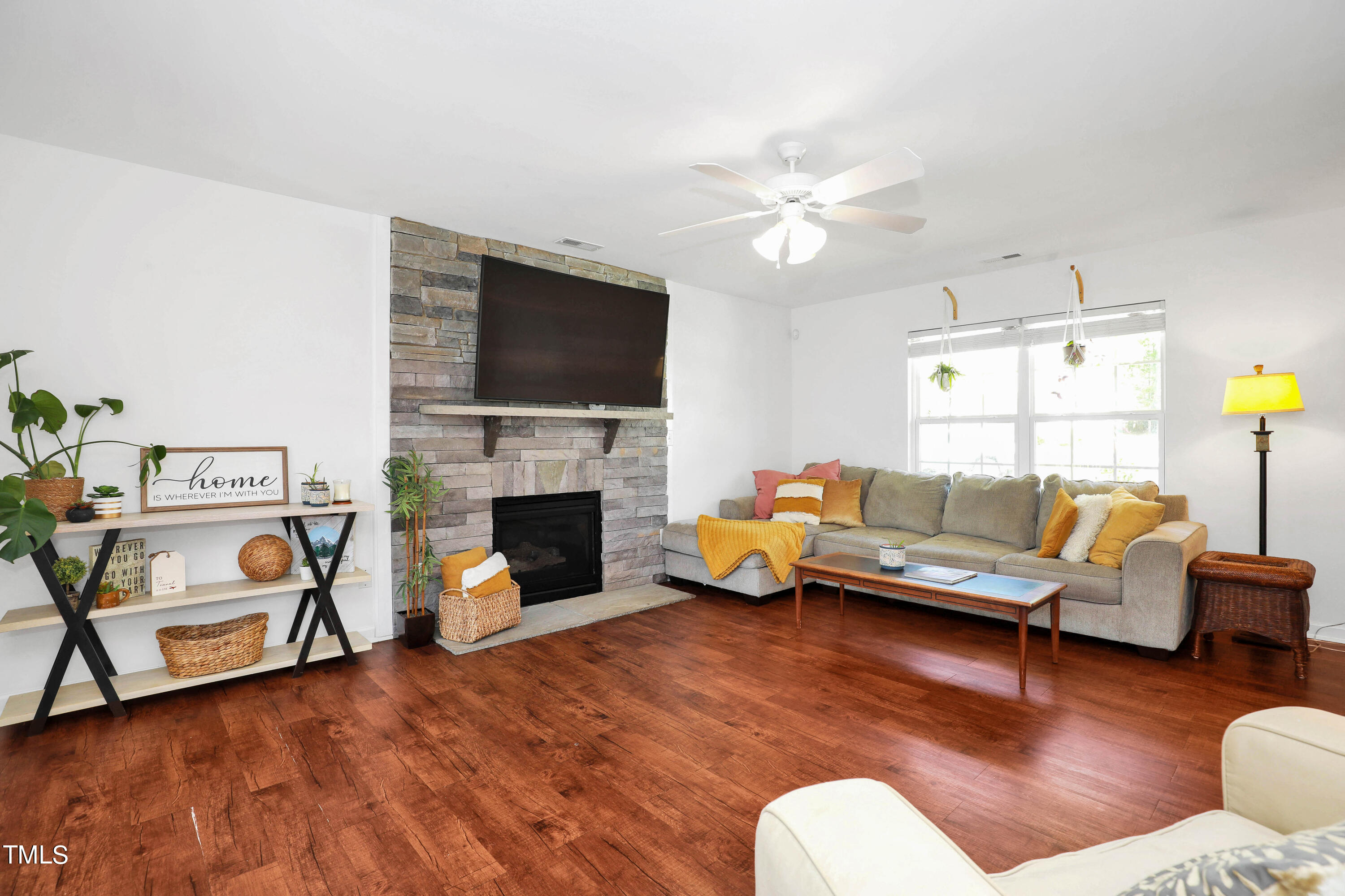 1136 Lombar Street Raleigh, NC 27610 - Photo 7 of 25 7